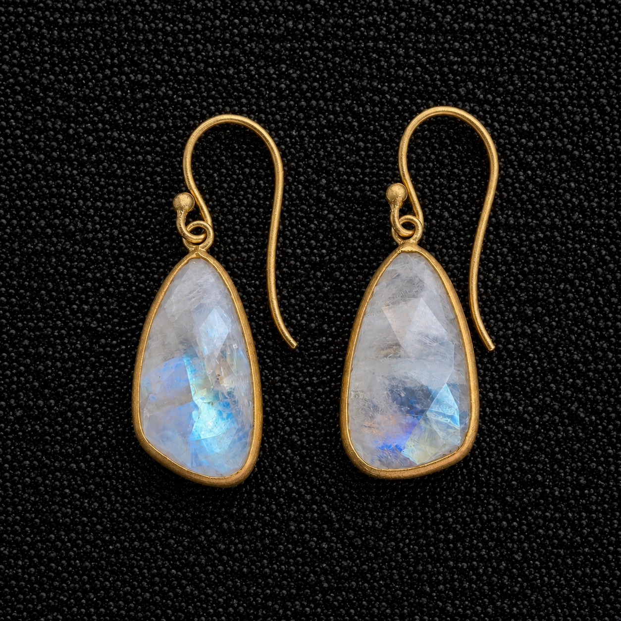 Capri Earrings